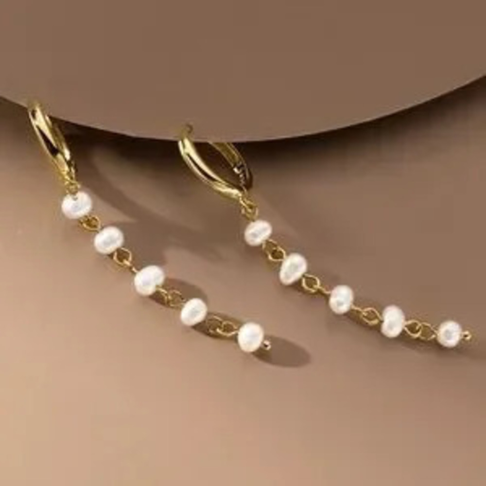 Anthropologie Gold Freshwater Pearl Earrings